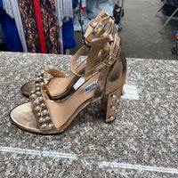 WOMENS STEVE MADDEN GOLD HEELS W/PEARLS 9 NEW