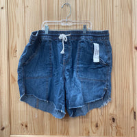 WOMENS MAURICES DENIM SHORTS SIZE 20W