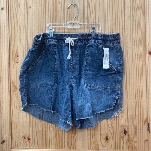 WOMENS MAURICES DENIM SHORTS SIZE 20W