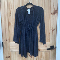 WOMENS BLACK COVER-UP SIZE LARGE