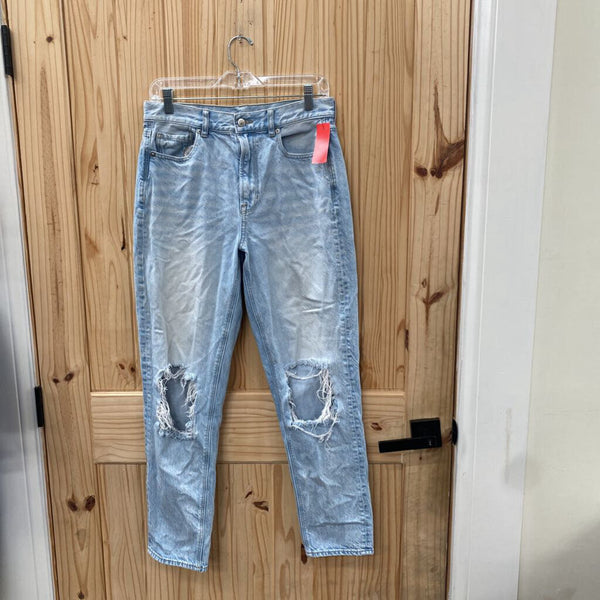WOMENS AMERICAN EAGLE LT DENIM DIST. JEANS 8 LONG