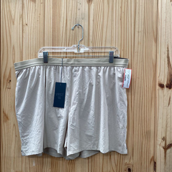 MENS VRST TAUPE SHORTS XXL NWT