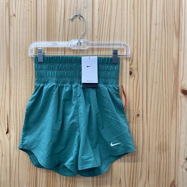 WOMENS NIKE SHORTS GREEN XS NWT