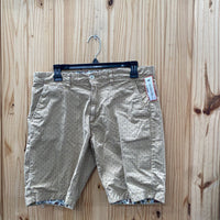MENS DENIM & FLOWER TAUPE SHORTS W/NAVY BLUE DOTS 32