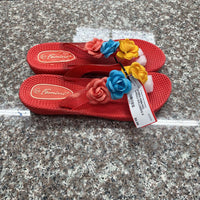 WOMENS FEMINI RED SANDALS W/FLOWERS 8