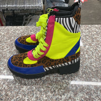 WOMENS CAPE ROBBIN MULTI COLOR BOOTS 8