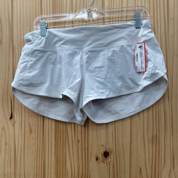 WOMENS LULULEMON WHITE SHORTS 8
