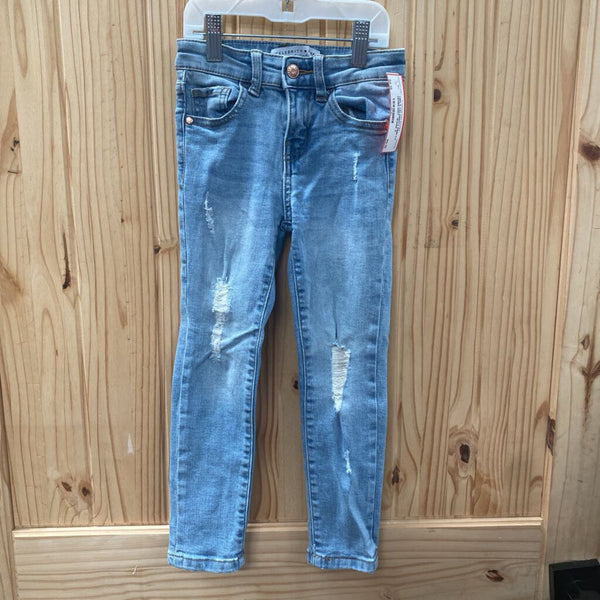 GIRLS CELEBRITY PINK LT DENIM DIST. JEANS 4