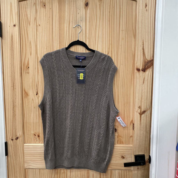 MENS ROUND TREE & YORKE GREY VEST XL NWT