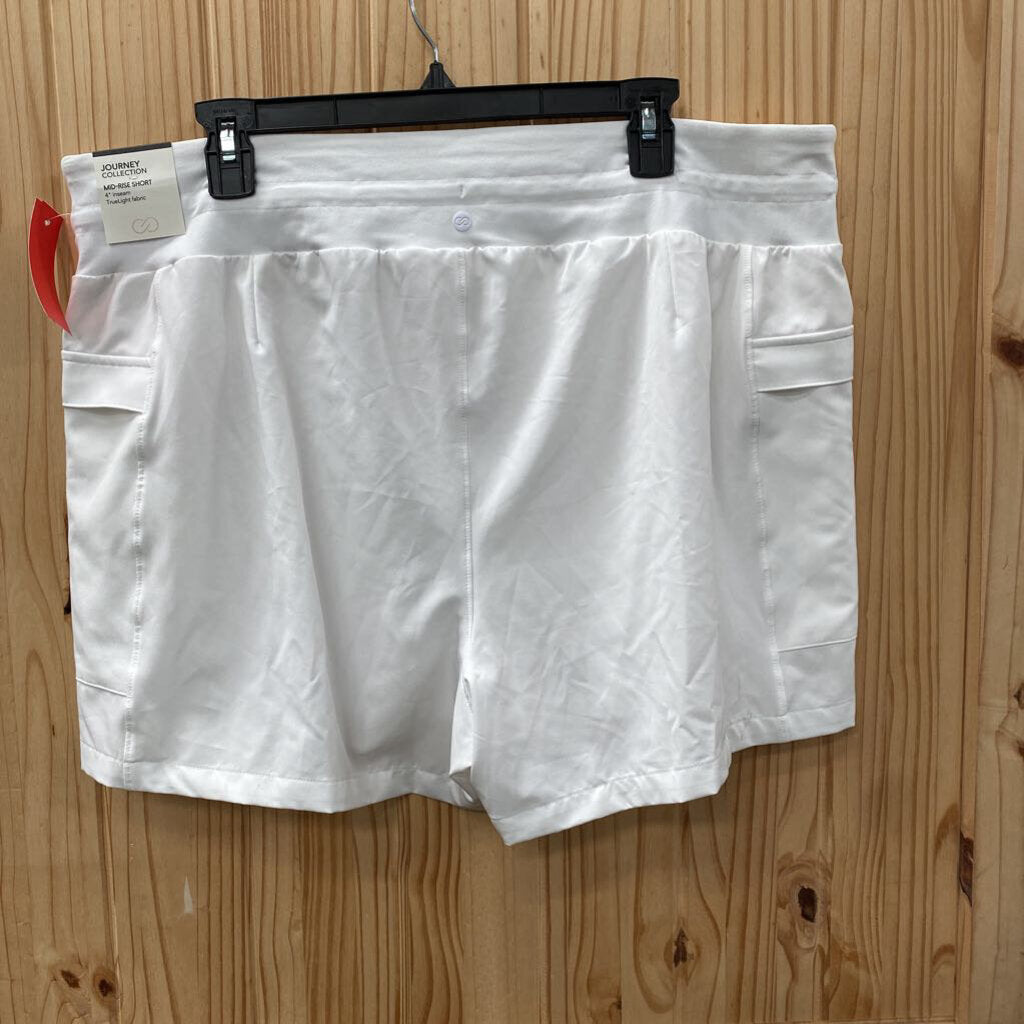 WOMENS CALIA WHITE SHORTS XXL NWT