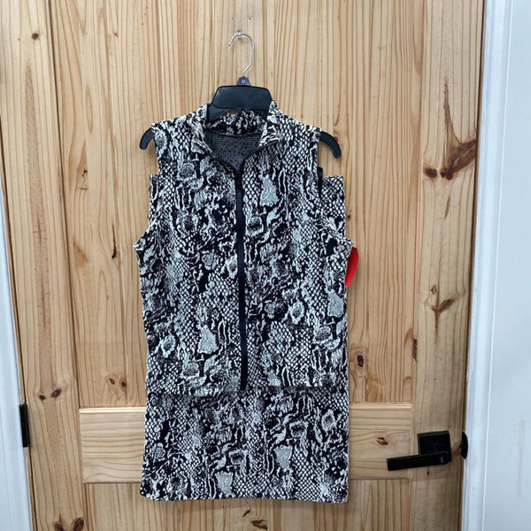 WOMENS 2PC BLK/WHITE 4
