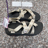 WOMENS CHACOS TAN 9