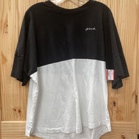 WOMENS VS PINK BLK/WHITE SHIRT L