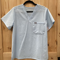 FIGS WOMENS SCRUB TOP LIGHT BLUE MEDIUM