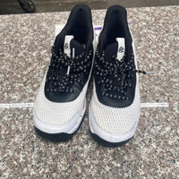 BOYS CURRY WHITE/BLK SHOES 6Y