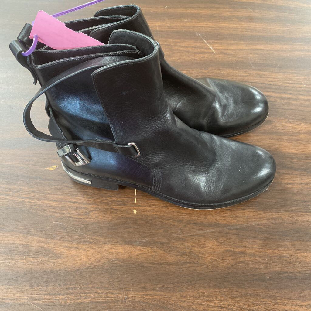 WOMENS MICHAEL KORS BLK BOOTS 8