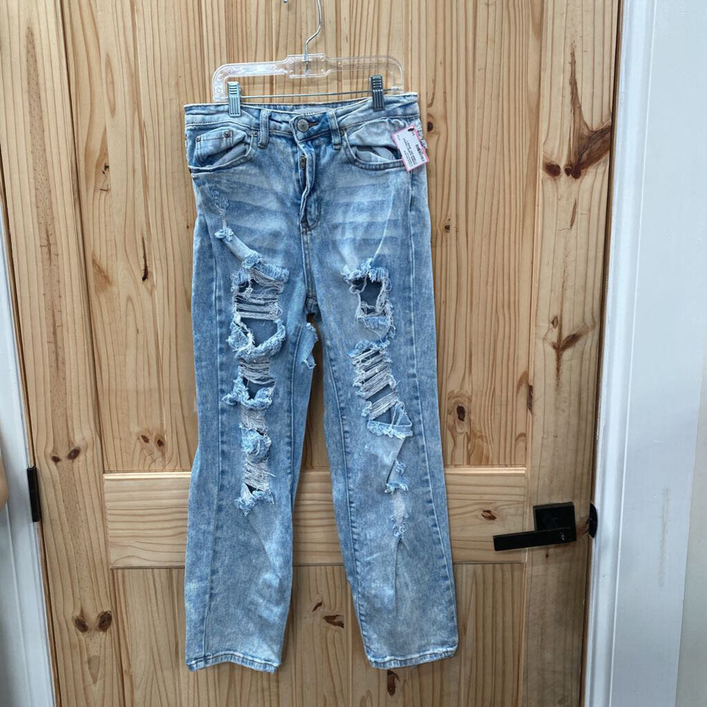 WOMENS ALMOST FAMOUS LT DENIM DIST. JEANS 3
