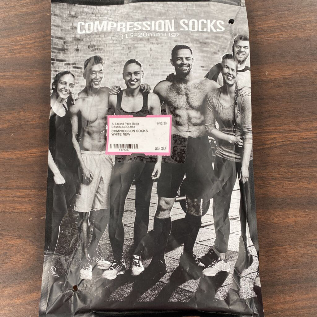 COMPRESSION SOCKS WHITE NEW