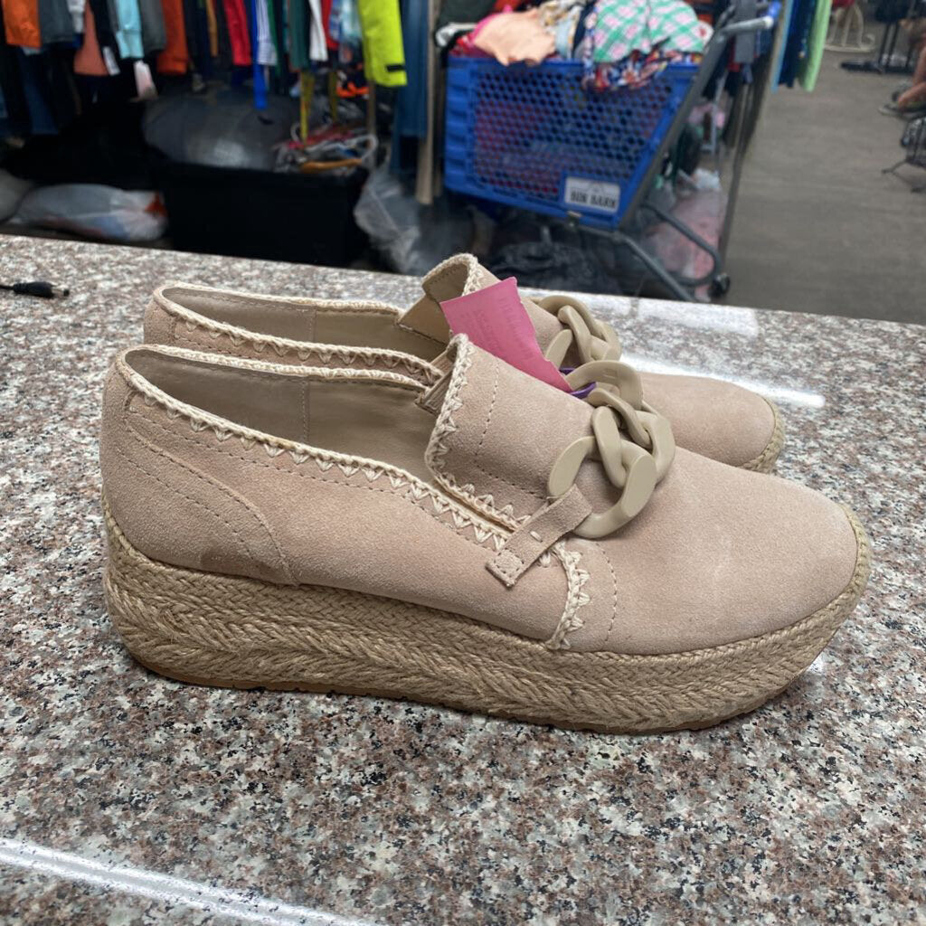 WOMENS DOLCE VITA LT TAN CASUAL SHOES 9.5