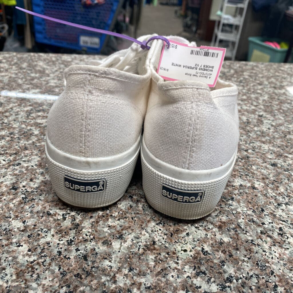 WOMENS SUPERGA WHITE SHOES 7 1/2