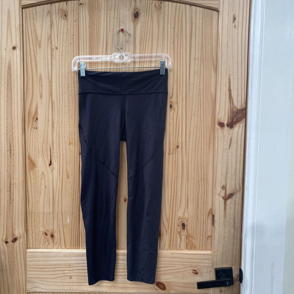 WOMENS UNDER ARMOUR BLK CAPRIS S
