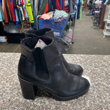 WOMENS BLK HEEL BOOTS 9.5