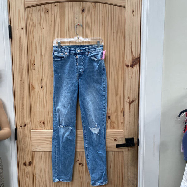 WOMENS & DENIM LT DENIM DIST. JEANS 4