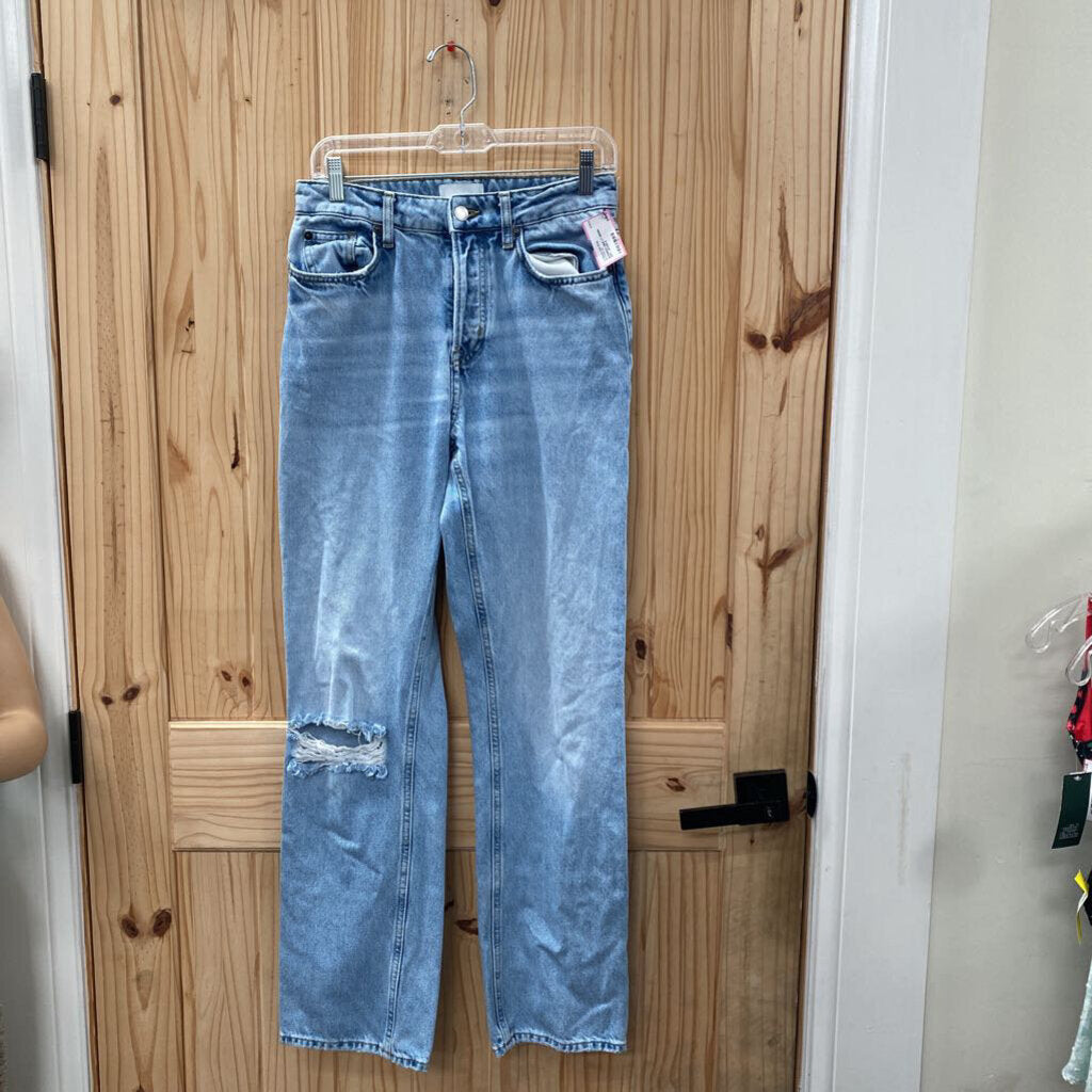 WOMENS H&M LT DENIM DIST. JEANS 6