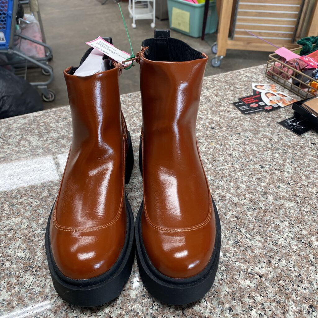 WOMENS PORTLAND BOOTS BROWN/BLK 9 NEW