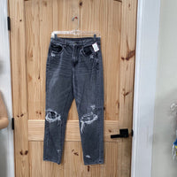 WOMENS AMERICAN EAGLE BLK DENIM DIST. JEANS 6 REGULAR