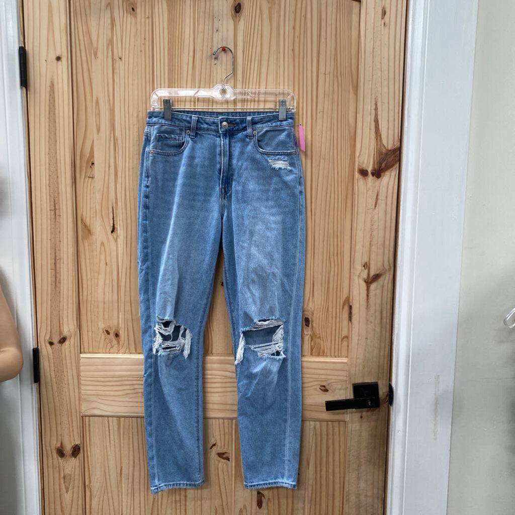 WOMENS AMERICAN EAGLE LT DENIM DIST. JEANS 4 REGULAR