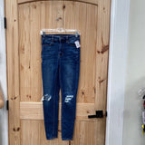 WOMENS AMERICAN EAGLE DK DENIM DIST. JEANS 4 REGULAR