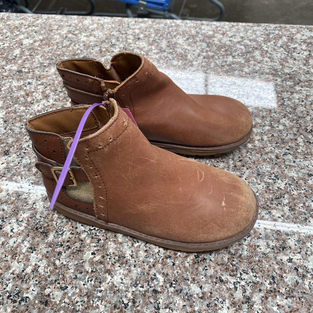 BROWN STRIDE RITE BOOTS 10M