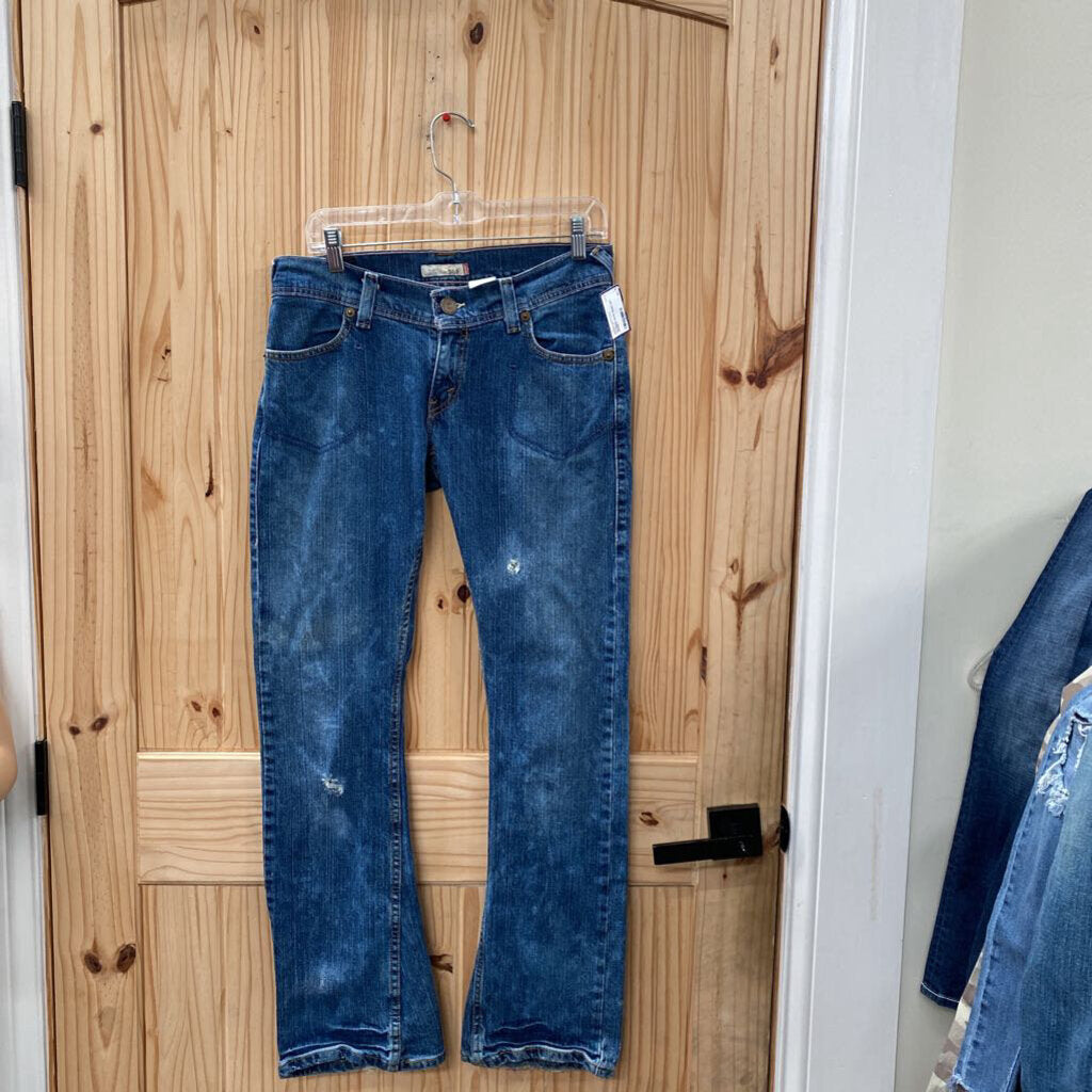 WOMENS LEVIS DENIM DIST. JEANS 7