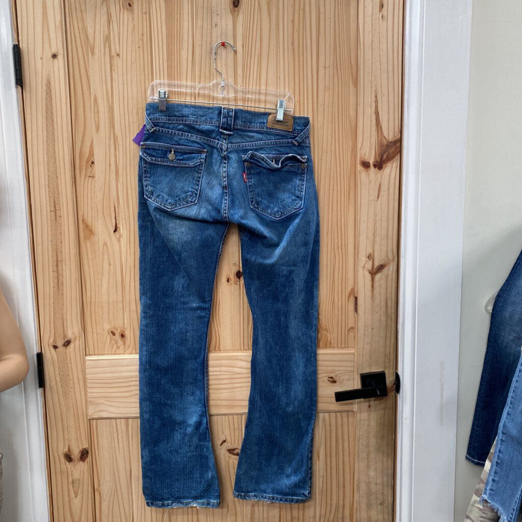 WOMENS LEVIS DENIM DIST. JEANS 7