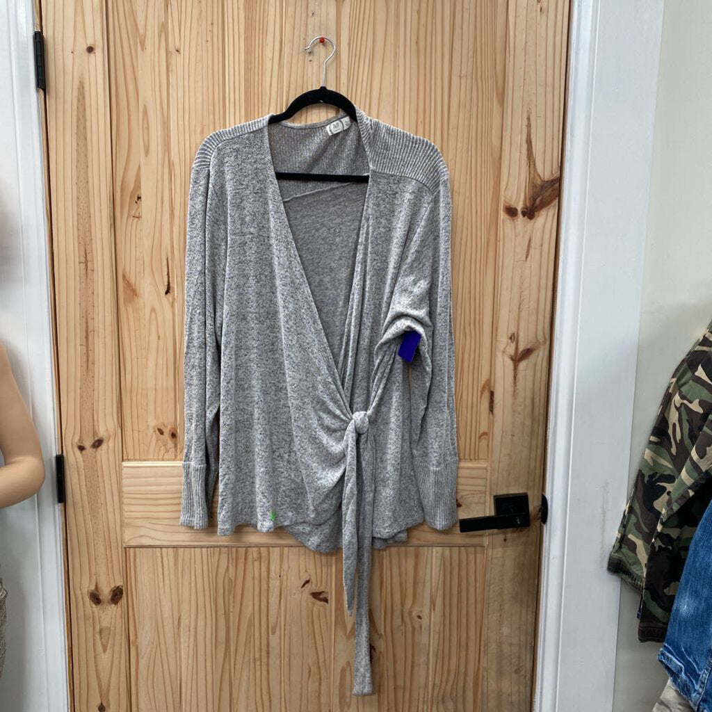 WOMENS 24/7 GREY CASUAL TOP 3X