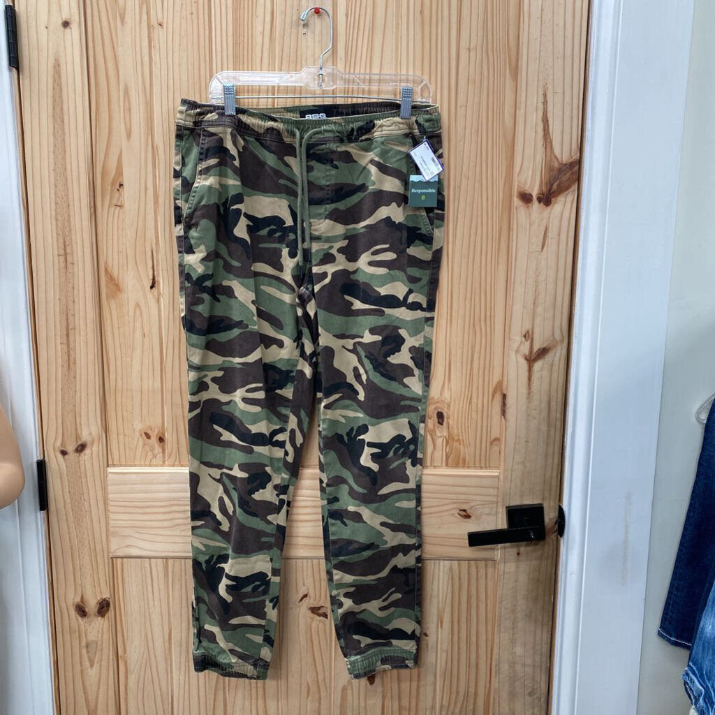 RSQ CAMO JOGGERS M NWT