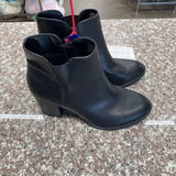 WOMENS ME TOO BLK ANKLE BOOTS 8 1/2