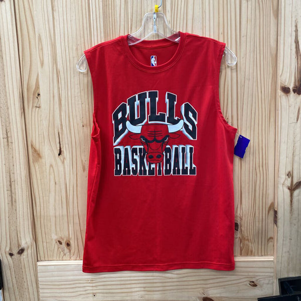 BOYS BULLS BASKETBALL RED TANK XL 18/20