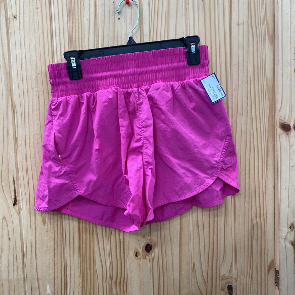 WOMENS ALL IN MOTION FUSHIA SHORTS S