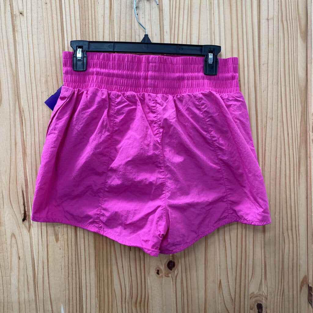 WOMENS ALL IN MOTION FUSHIA SHORTS S