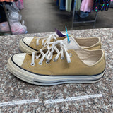 TAN CONVERSE MENS 7 WOMENS 9