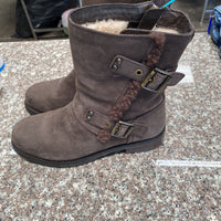 WOMENS UGG BROWN BOOTS 8.5