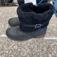 WOMENS UGG BLK BOOTS 8.5