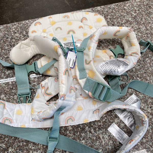 BABY CARRIER W/ RAINBOWS/SUNS