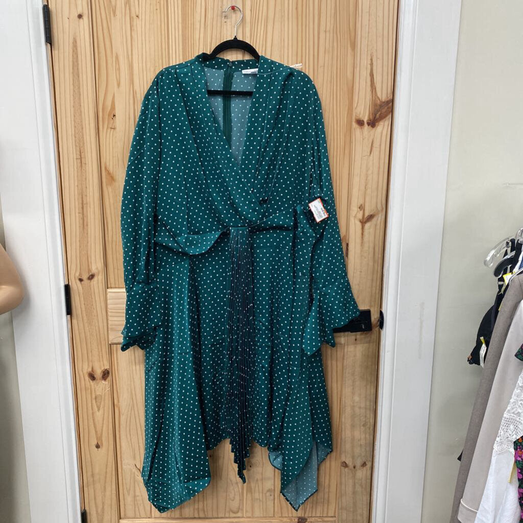 WOMENS EVERYDAY JONES GREEN DRESS W/WHITE DOTS 3X NWT