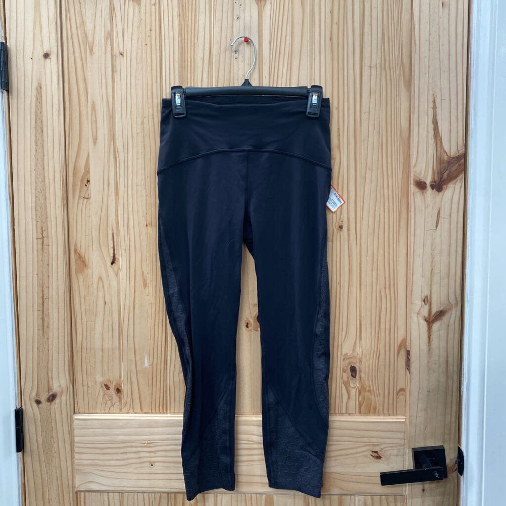 WOMENS LULULEMON BLK LEGGINGS 6