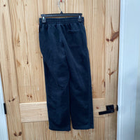 BOYS NIKE PANTS BLK/WHITE L 12