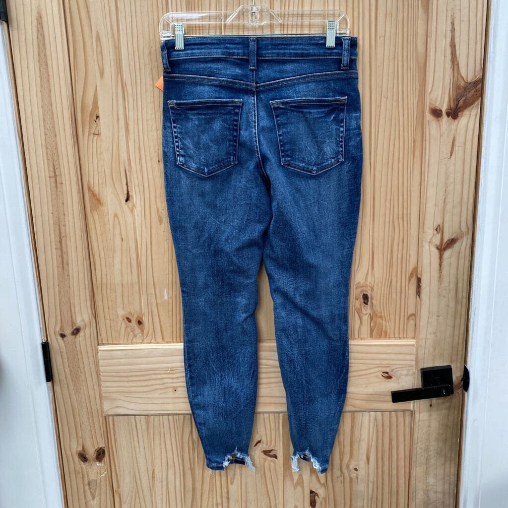 WOMENS MAURICES DK DENIM JEANS 6 SHORT