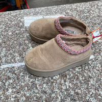 GIRLS MUDD BEIGE CASUAL SHOES 11